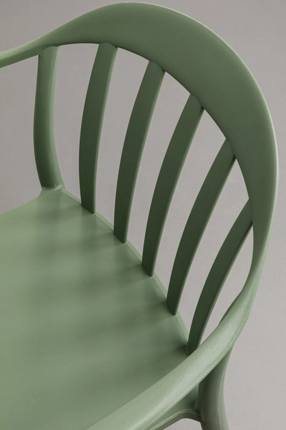 KARE Armlehnstuhl Flores Graugrün