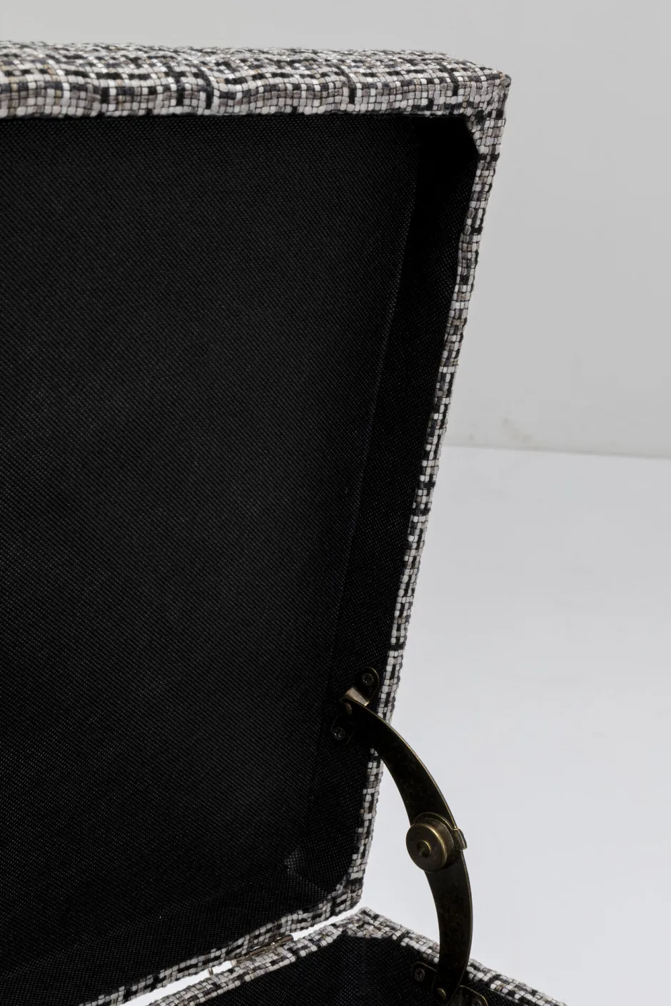 KARE Bank Buttons Storage B&W Groß