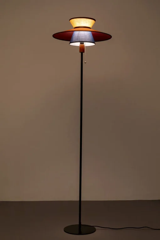 KARE Stehleuchte Riva 160cm